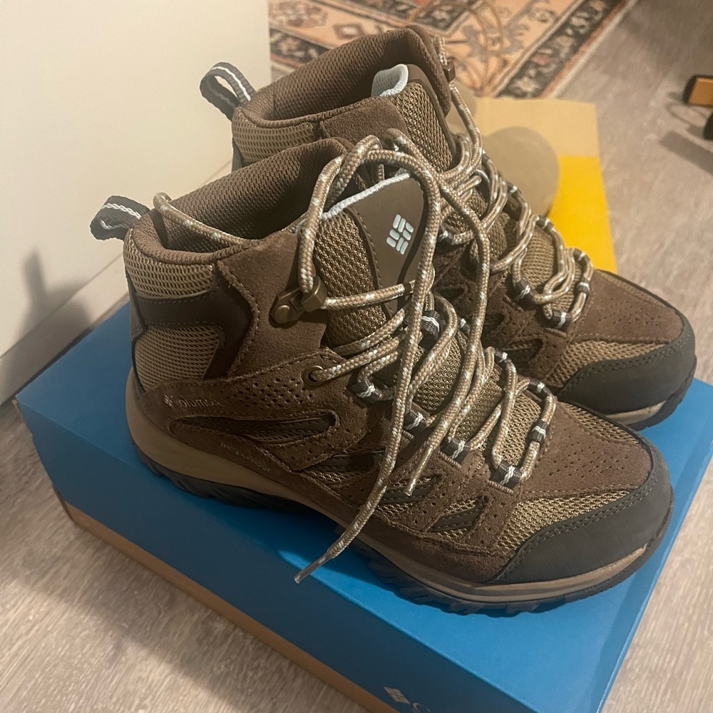 Columbia Crestwood Mid Waterproof Boots - Brown